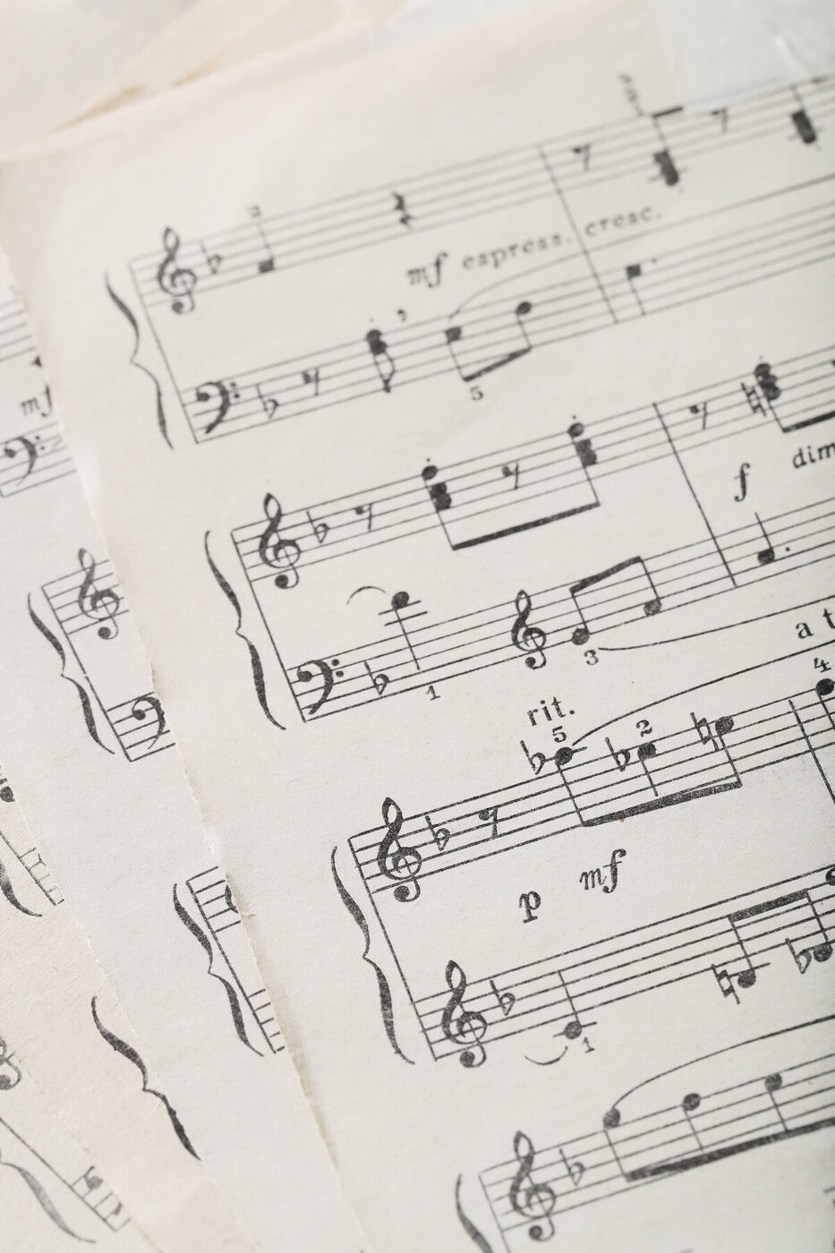 Lezione di solfeggio a Crema — ritmo e lettura dello spartito